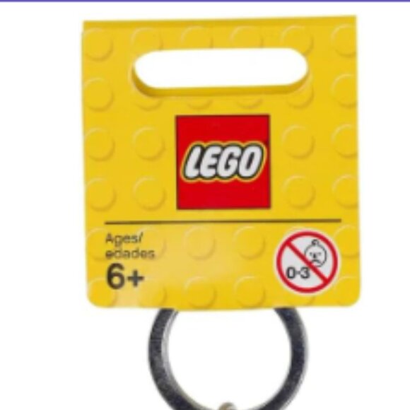 Gold LEGO Minifigure Keychain - Fun Accessory for Fans! - Picture 6 of 7